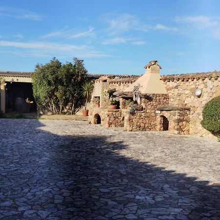 Willa Il Ruscello SantʼAnna Arresi Zewnętrze zdjęcie